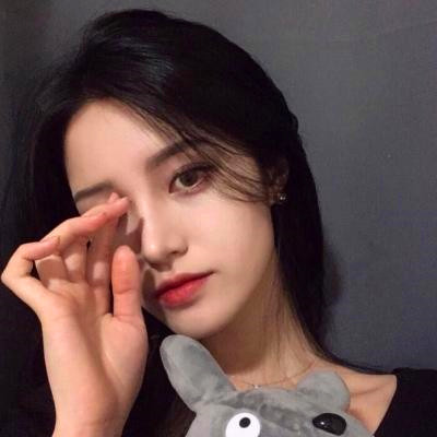 个性酷拽的霸气女生头像