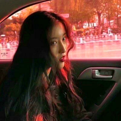 微信真人霸气个性女生头像