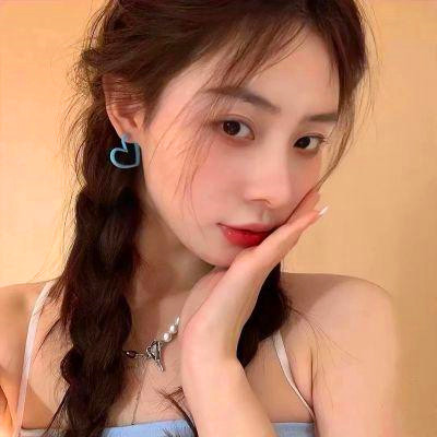 微信真人霸气个性女生头像