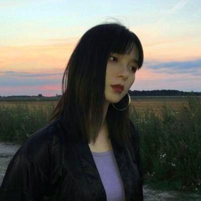微信真人霸气个性女生头像