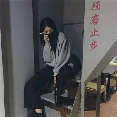 微信真人霸气个性女生头像