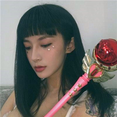 微信真人霸气个性女生头像