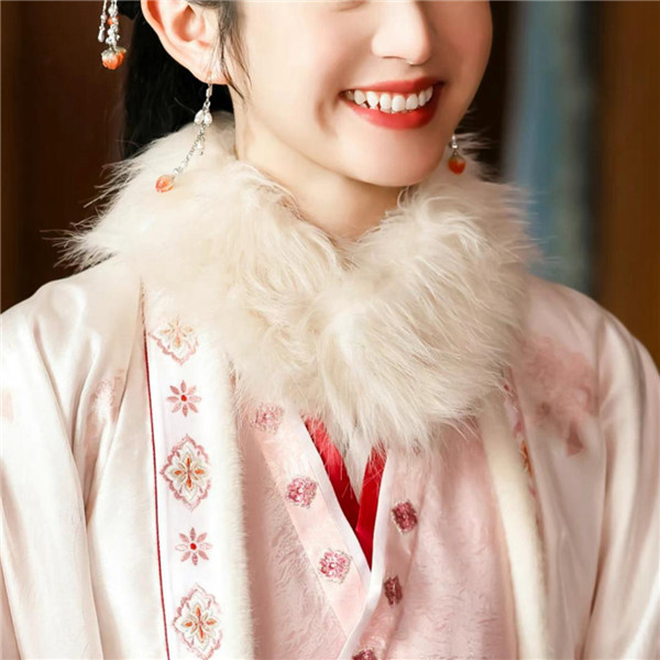 女明星田曦薇古装头像图片