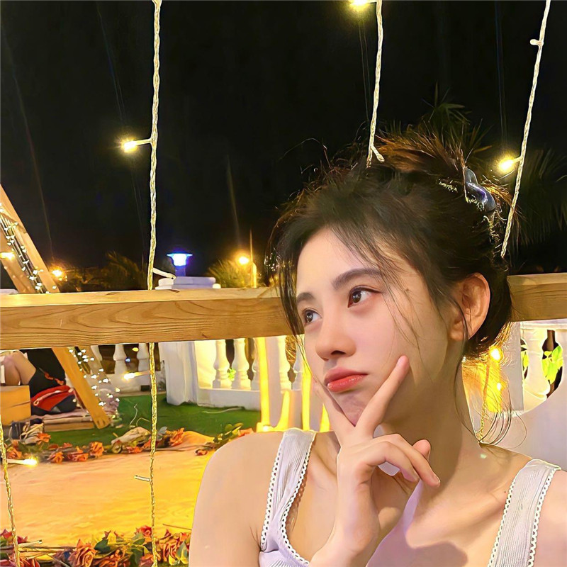 微信头像鞠婧祎