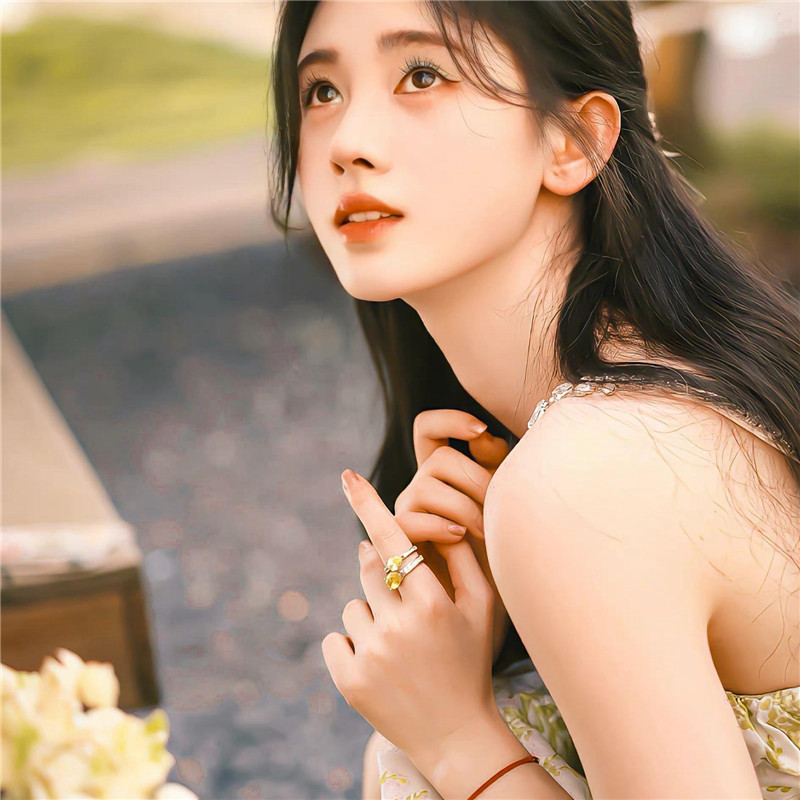 微信头像鞠婧祎