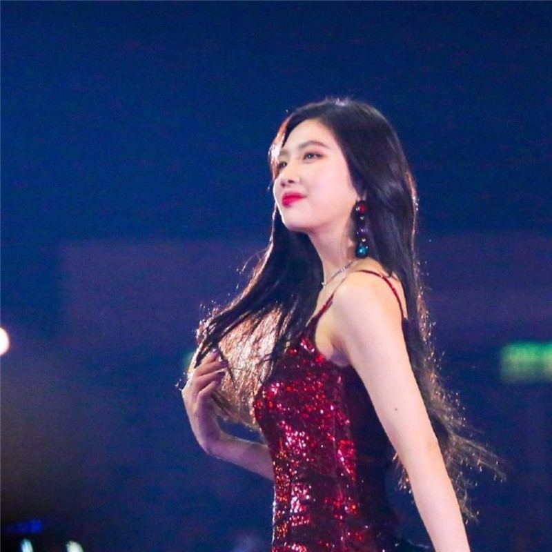 女明星朴秀荣超清头像图片