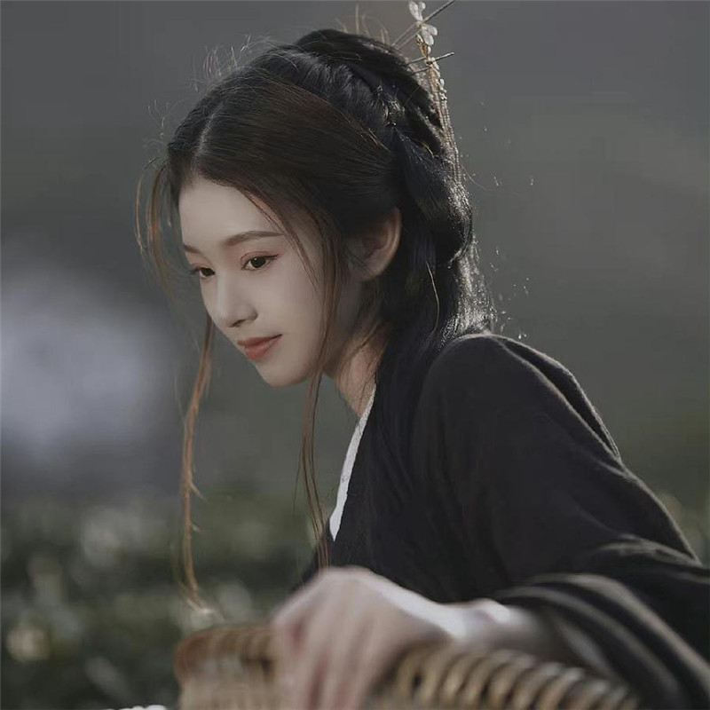 超美的女生头像古风