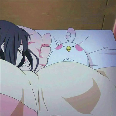 女生家庭地位的情侣头像动漫