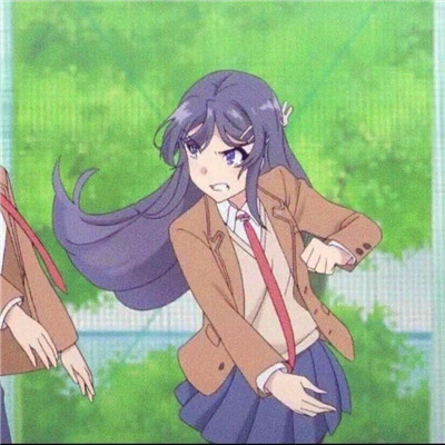 女生家庭地位的情侣头像动漫