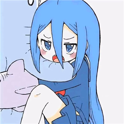 女生家庭地位的情侣头像动漫