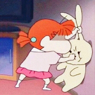 女生家庭地位的情侣头像动漫