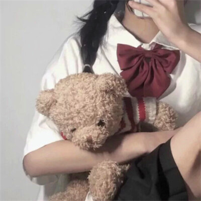 展现家庭地位的情侣头像