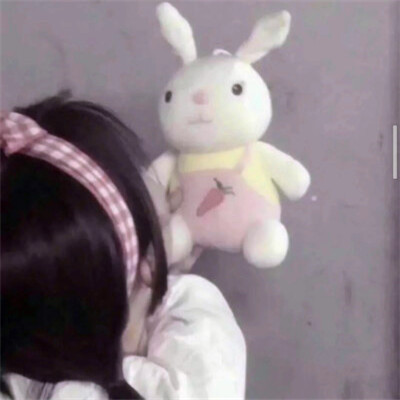 展现家庭地位的情侣头像