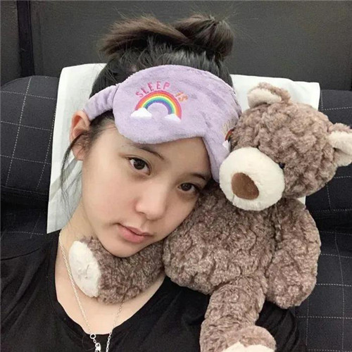 女明星欧阳娜娜头像图片