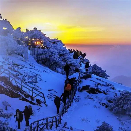 银装素裹黄山雪景风景头像图片