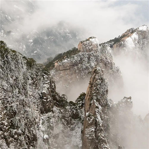 银装素裹黄山雪景风景头像图片
