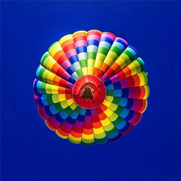 深蓝色治愈系背景头像图片