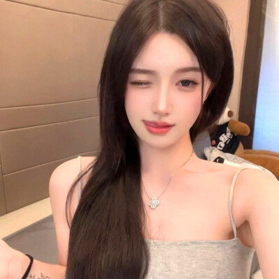 肤白貌美的小姐姐头像真人