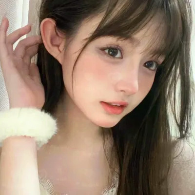 肤白貌美的小姐姐头像真人