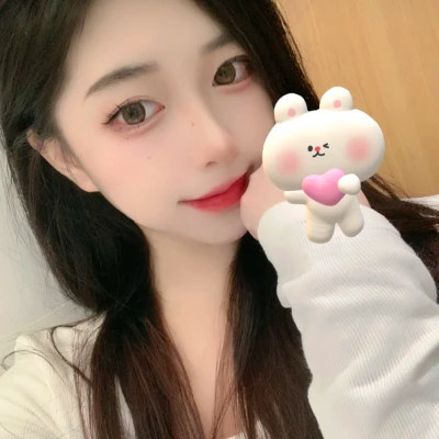 肤白貌美的小姐姐头像真人