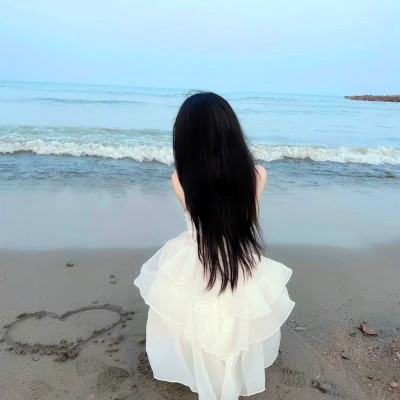 肤白貌美的小姐姐头像真人