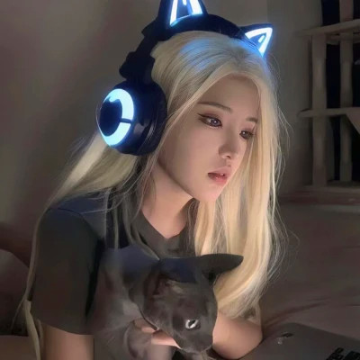 肤白貌美的小姐姐头像真人