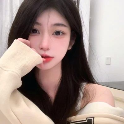 肤白貌美的小姐姐头像真人
