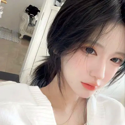 肤白貌美的小姐姐头像真人