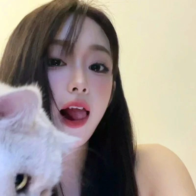 肤白貌美的小姐姐头像真人