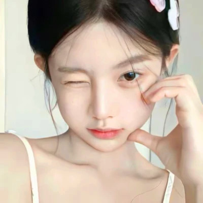 肤白貌美的小姐姐头像真人