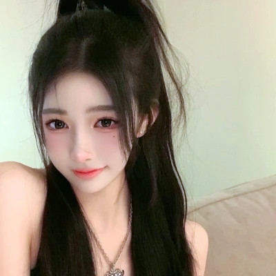 肤白貌美的小姐姐头像真人