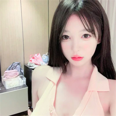 肤白貌美的小姐姐头像真人