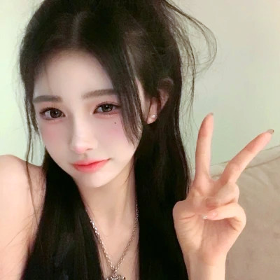 肤白貌美的小姐姐头像真人