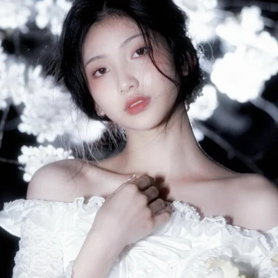 单人婚纱头像女