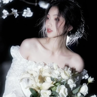 单人婚纱头像女