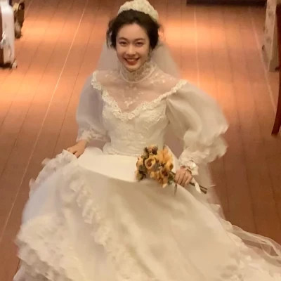 单人婚纱头像女