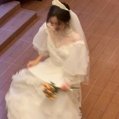 单人婚纱头像女