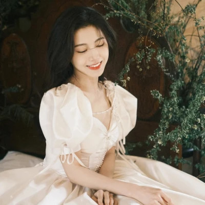单人婚纱头像女
