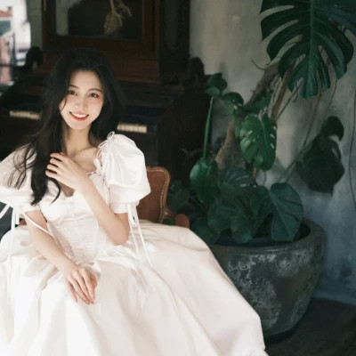 单人婚纱头像女