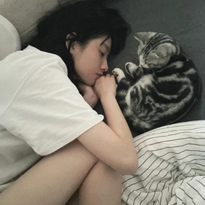 素颜比较真实的头像女高清照片