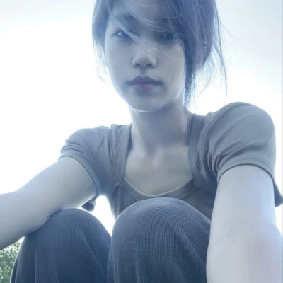 素颜比较真实的头像女高清照片
