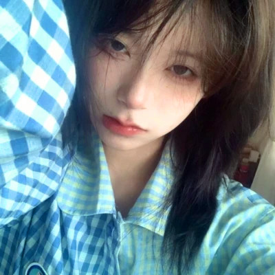 2025最新女生真人头像