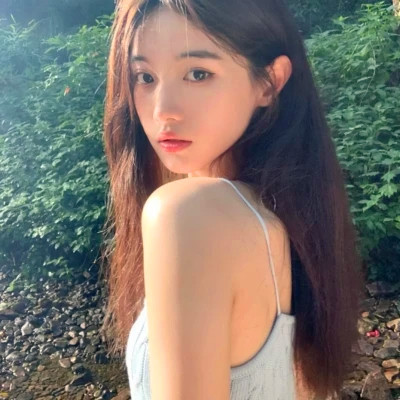 2025最新女生真人头像