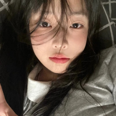 真人女生头像图片2025最火爆