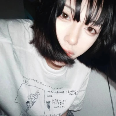 真人女生头像图片2025最火爆