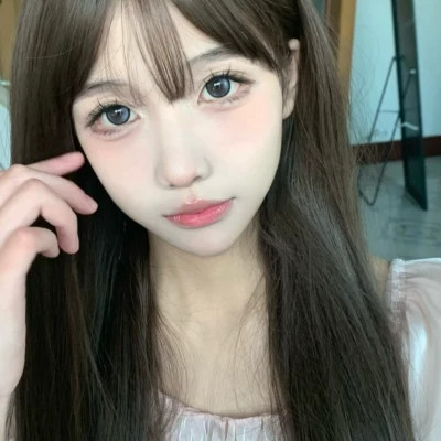 真人女生头像图片2025最火爆