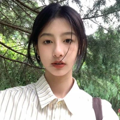 真人女生头像图片2025最火爆