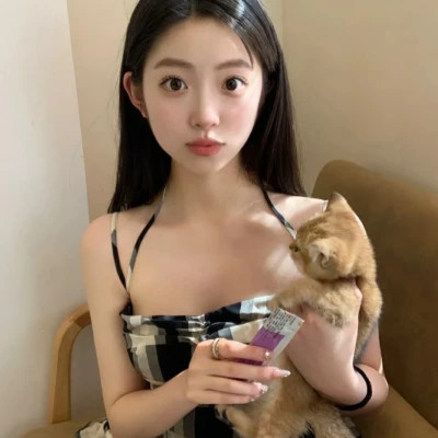 真人女生头像图片2025最火爆