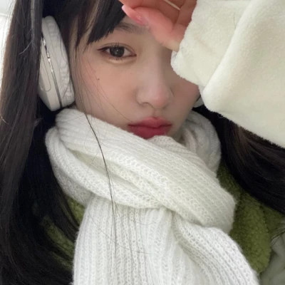 真人女生头像图片2025最火爆