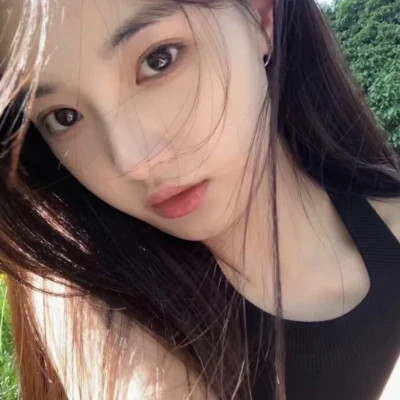真人女生头像图片2025最火爆